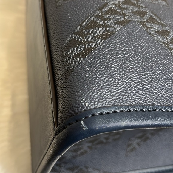 NWT Michael Kors Maple Admiral Blue LG Tote - Picture 11 of 15